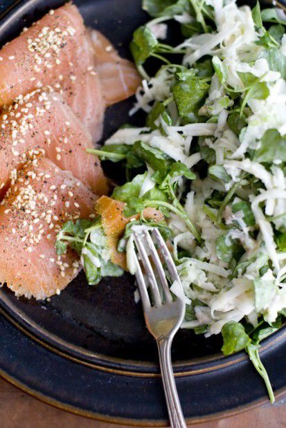 SMOKED SALMON SALAD